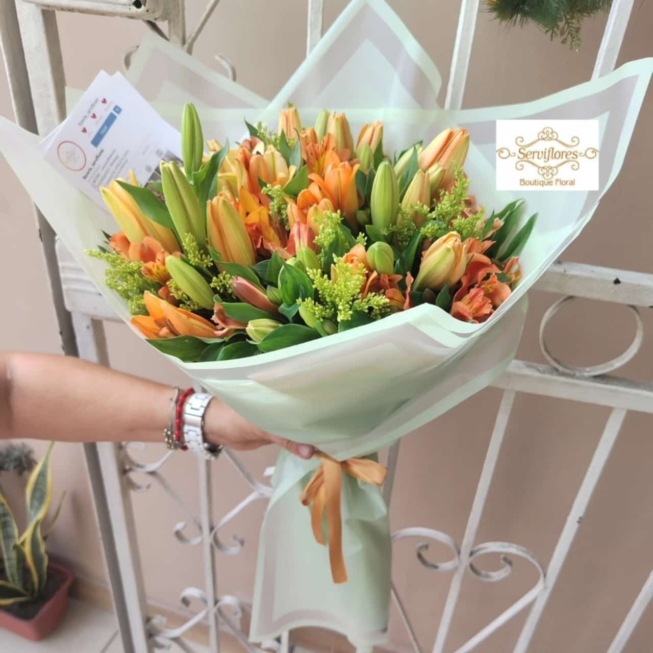 BOUQUET  LIRIOS  001