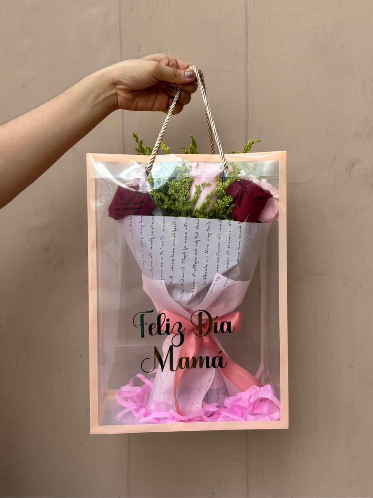 GIFTMOM